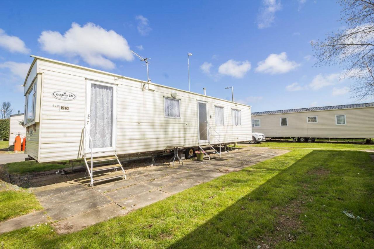 Great 8 Berth Caravan For Hire At Southview Holiday Park In Skegness Ref 33025E ภายนอก รูปภาพ